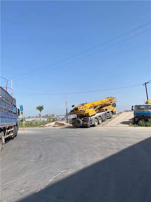 莆田市25吨吊车的租赁价格大概是多少？