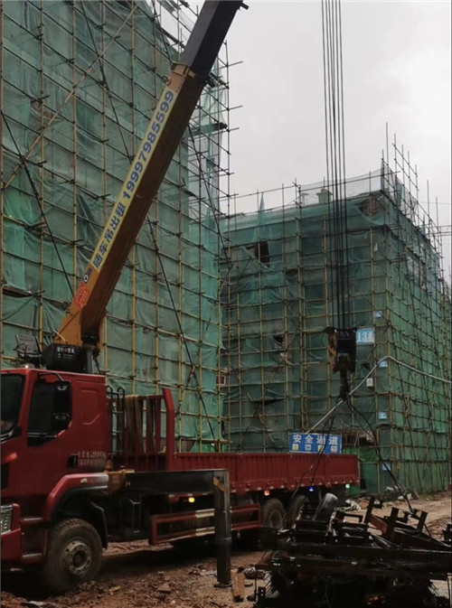 莆田市“慢工细活”—— 吊车的 “微动控制” 技术