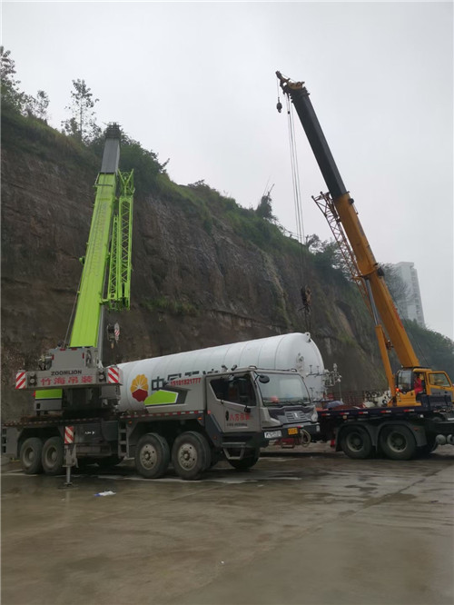 莆田市“不怕风雨冻”—— 吊车的 “恶劣环境适应” 技术